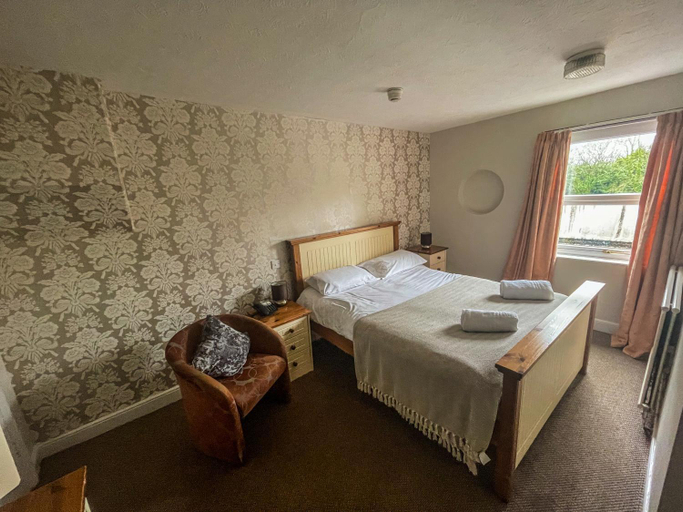 Bedroom 2, Carreg Bran Hotel, Anglesey