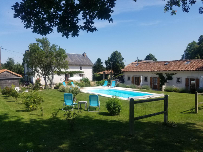 Sport & Beauty 4, La Vieille Gorce Gites in the Vienne, Vienne