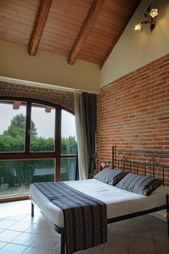 Bedroom 14