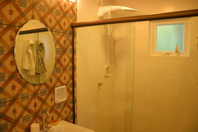 Bathroom 2, Casa da Ilha do Mel - Pousada de Charme, Paranaguá