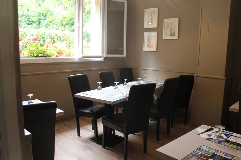 Others 4, Le Bellevue Lisieux, Calvados