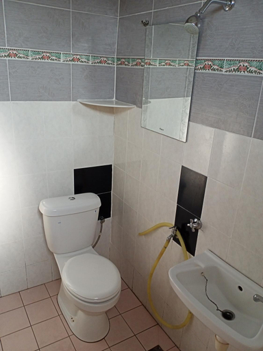 Bathroom 2, homestay bagan lalang, Sepang