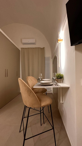 Others 2, Pietra Antica Luxury, Bari