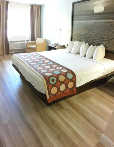 Bedroom 6