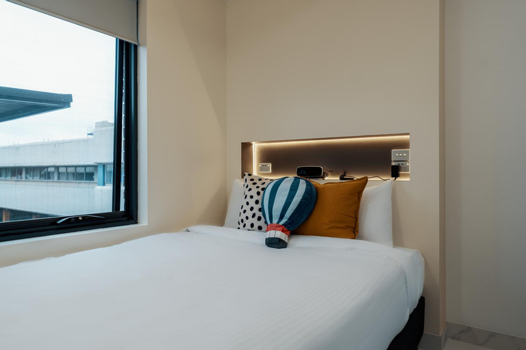 Bedroom 13