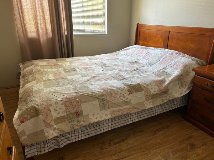 Bedroom 3, Lovely house in canning vale, Canning