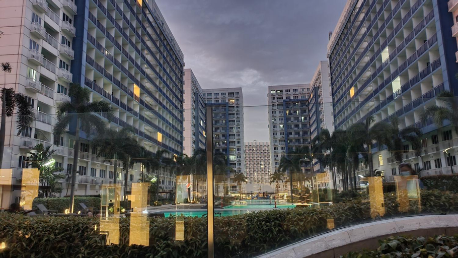 Exterior & Views 1, Sea Residences by EZ Stay, Parañaque