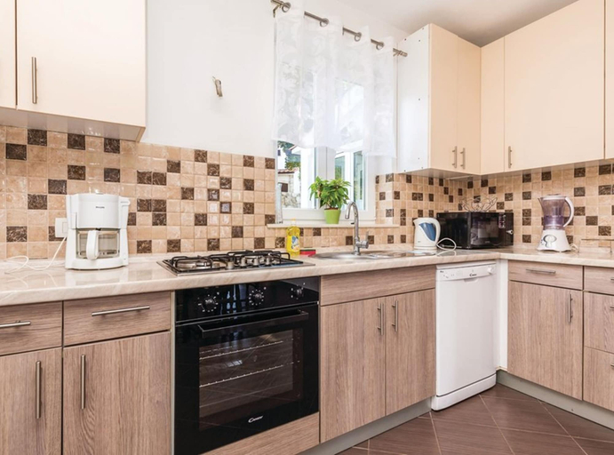 Others 5, Elegant Brsec Apartments With Sea View, Mošćenička Draga