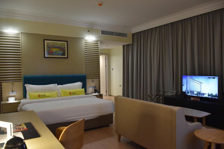 Bedroom 6