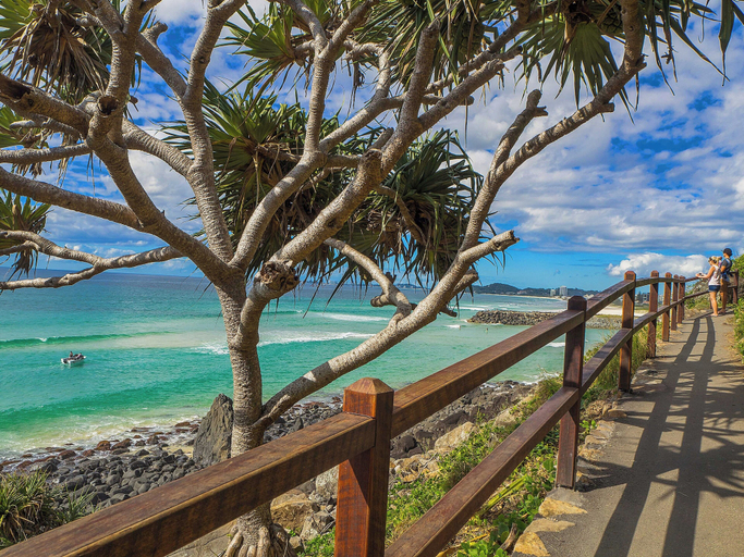 Others 5, Waterfront Canal Escape in Burleigh, Gold Coast