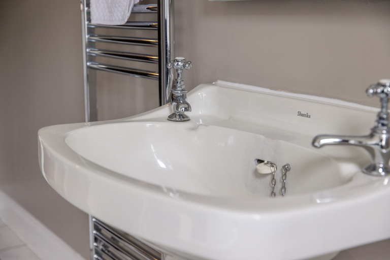 Bathroom 3, Spindlestone House - North East Escapes, Northumberland