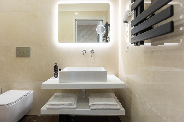 Others 3, KOSMO ROME Luxury, Roma