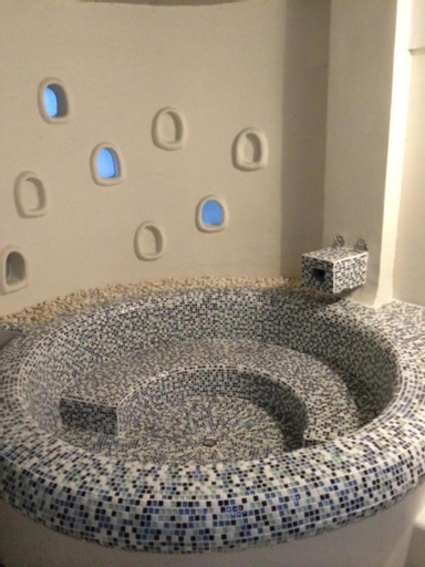 Bathroom 4