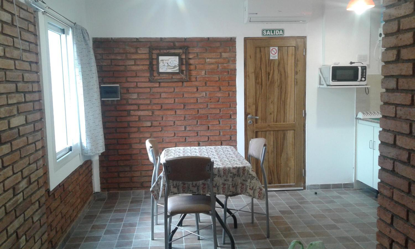 Others 3, Cabanas 6 Olivos, San Rafael