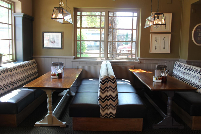 Food & Drinks 2, The Station, Surrey
