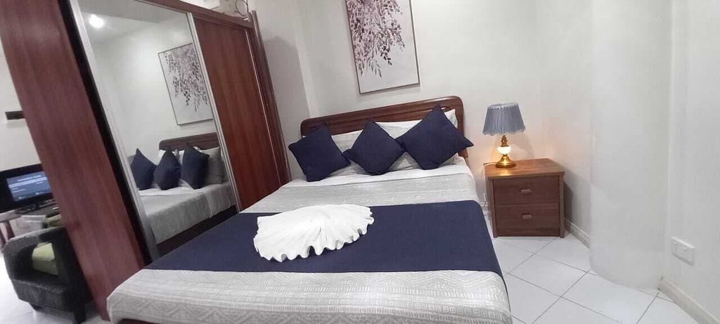Room 3, Prestige Apartments, Nggosi