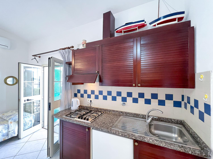 Others 4, Mandel 2 Residence by Mandel club, Livorno