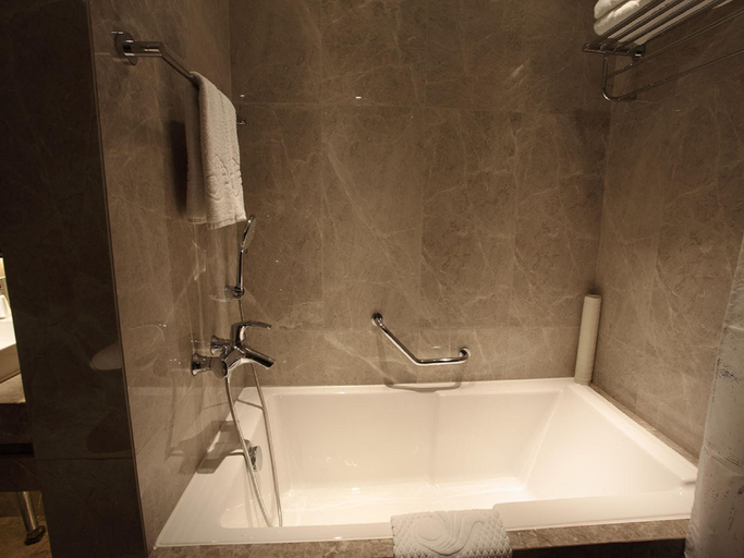 Bathroom 3, Dalian Bohai Pearl Hotel, Dalian