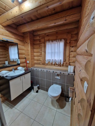 Bathroom 15