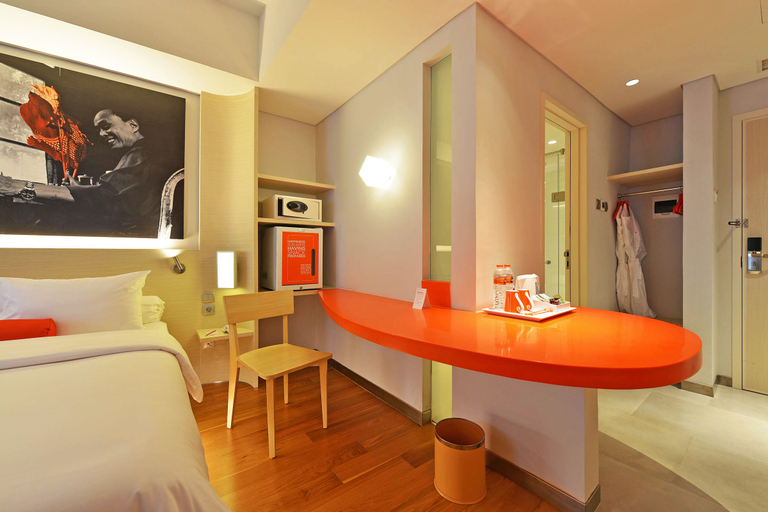 Harris Hotel & Conventions Solo - Bedroom