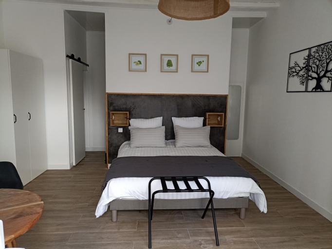 Bedroom 9