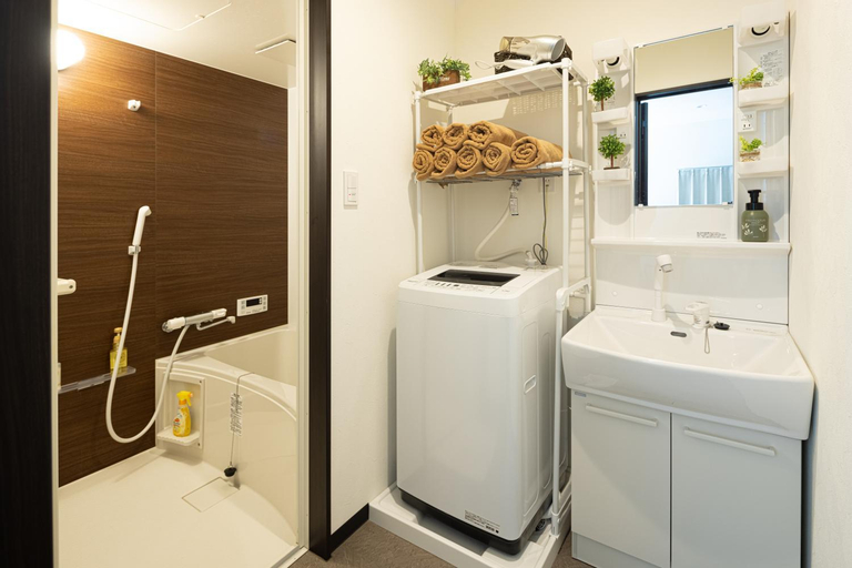 Bathroom 4