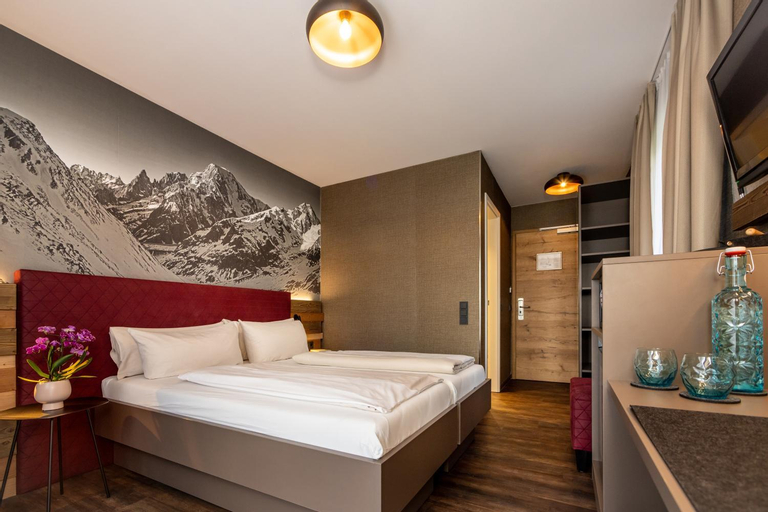 Bedroom 21