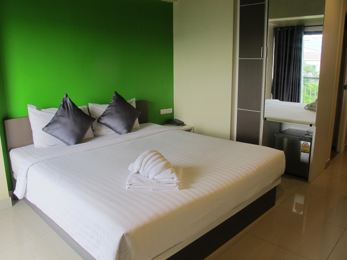 Bedroom 25