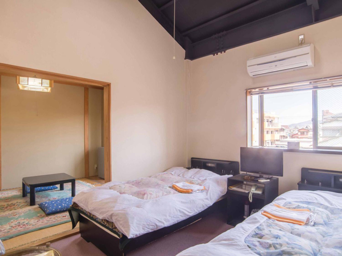 Bedroom 3, Kenrokuen, Nobeoka