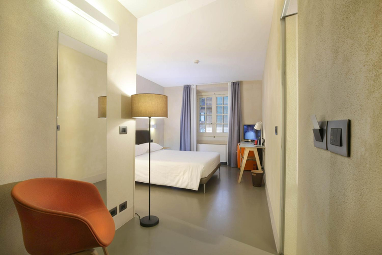 Bedroom 15