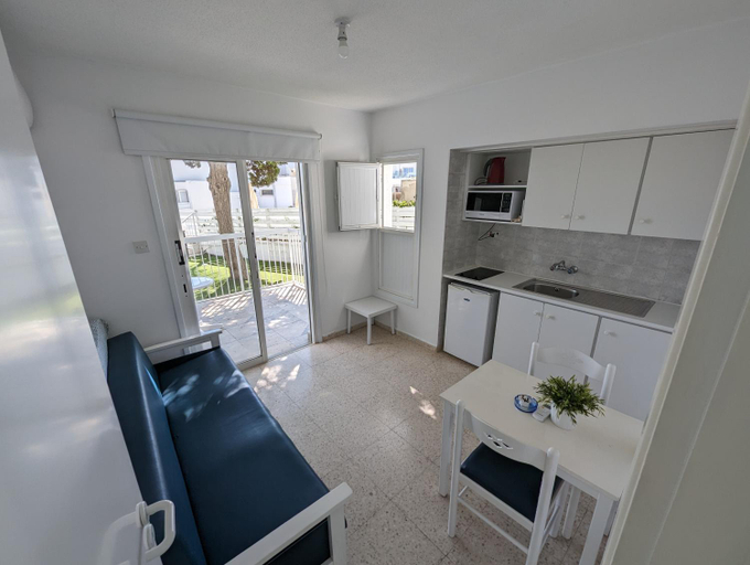 Others 4, Flisvos Beach Apartments