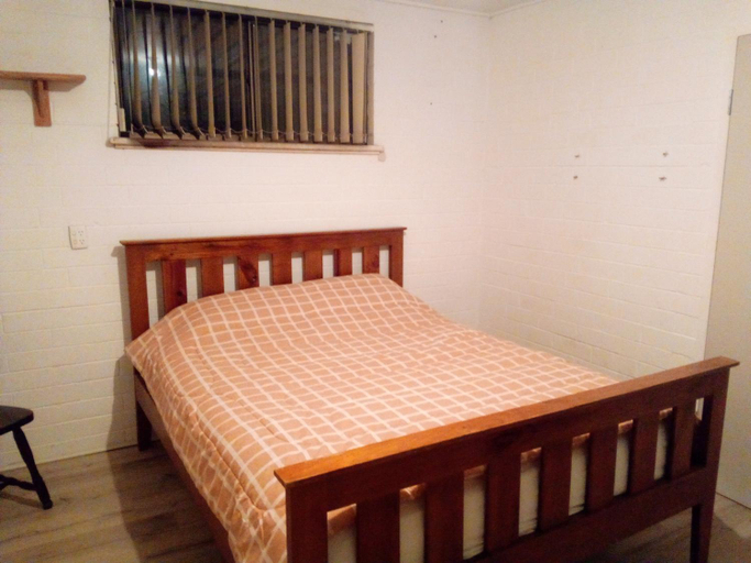 Others 2, Homestay upon Kenwick Station, Perth