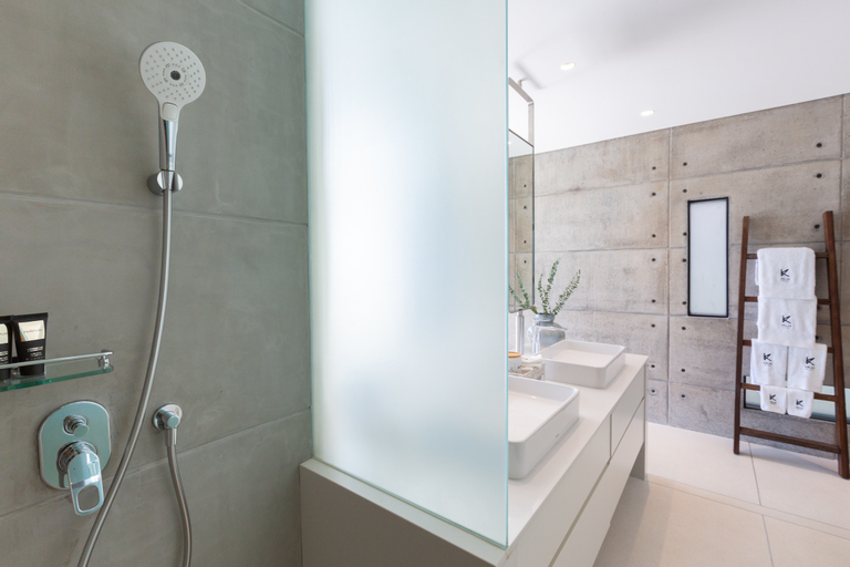 Bathroom 5