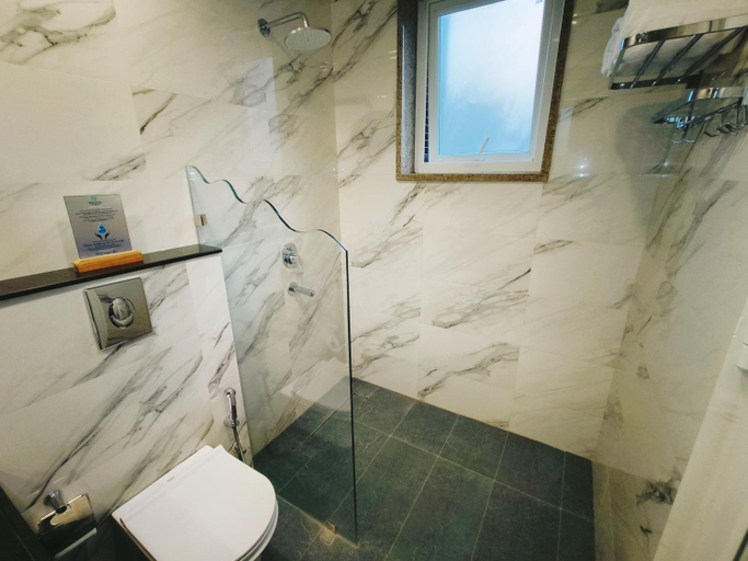 Bathroom 4, Ataraxia by Alivaa, Mussoorie Foothills, Dehradun, Dehradun