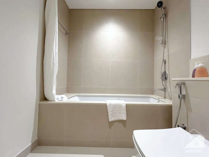 Bathroom 4, Luxury Burj Crown Downtown 4 Bedroom With Balcony, Dubai