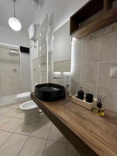 Bathroom 2, SognoNarni, Terni