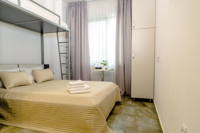 Others 2, ConceptHT Regim Hotelier, Iasi