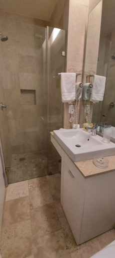 Bathroom 3, Myplace Donceles, Mexico City