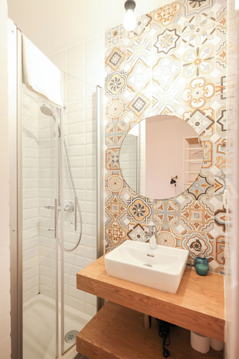 Bathroom 4, Zaratino rooms, Zadar