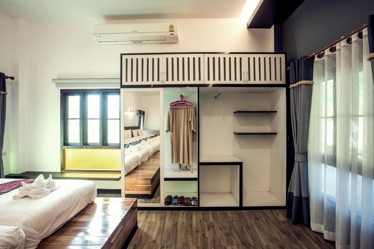 Bedroom 4, Buraphat Resort, Chiang Dao