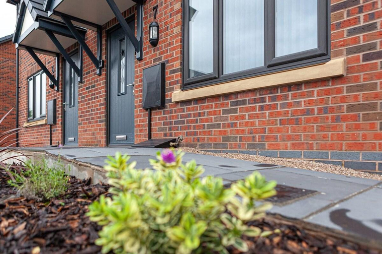 Others 4, Tannery Place | 3 Bedrooms Parking Wi-Fi Garden, Lancashire
