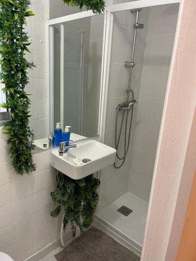Bathroom 2, Tu Casa en Logrono, La Rioja
