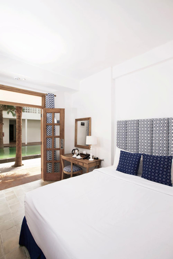 Bedroom 8