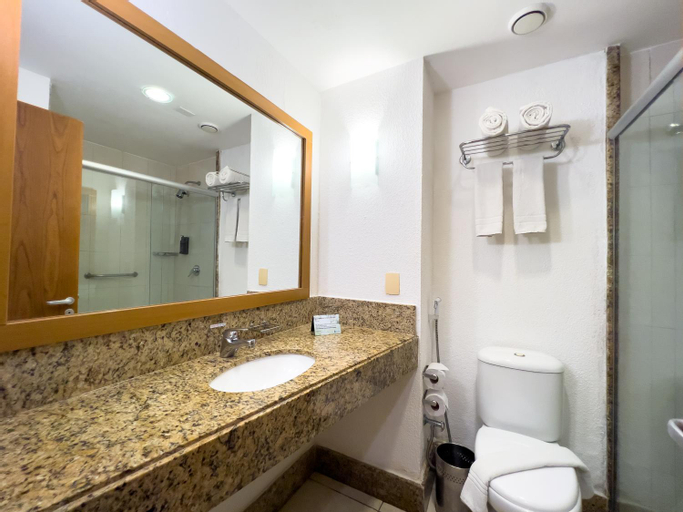 Bathroom 4