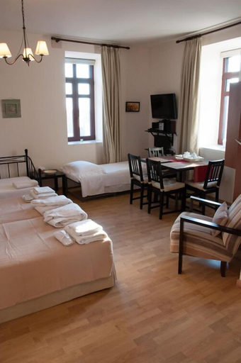 Bedroom 3, Archontiko Tsikari, North Aegean