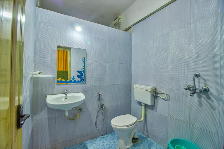 Bathroom 4, Beach Villa and  guesthouse, North Goa