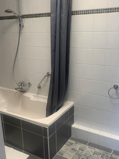 Bathroom 3, Hotel Flevo, Zeewolde