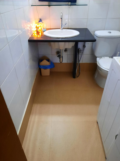 Bathroom 3, Villa Marigold, South Goa
