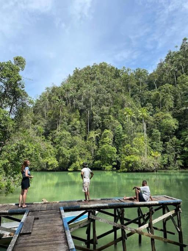 Others 2, Flotopia villa, Raja Ampat