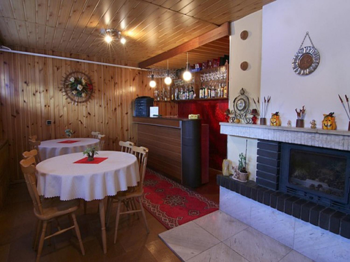 Food & Drinks 4, Penzion u Simona, Poprad